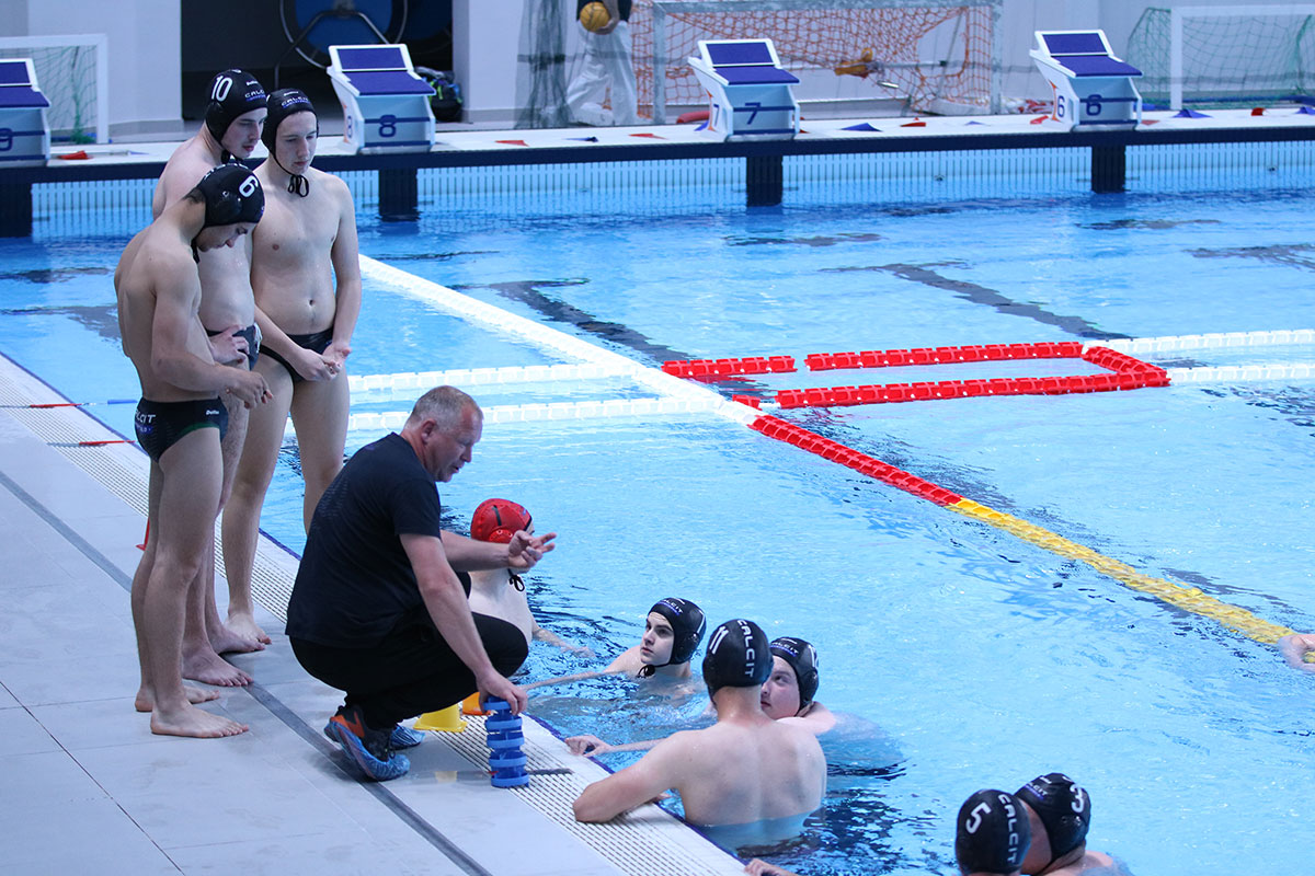 Calcit Waterpolo z zadetkom Steleta sedem sekund pred koncem tekme za zmago Kamničanov